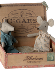 Mum & dad mice in Cigarbox