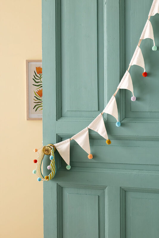 Guirlande de pompons DRESS-UP