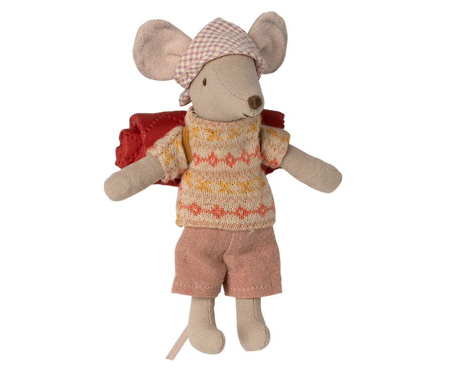 Hiker mouse orange, Big sister