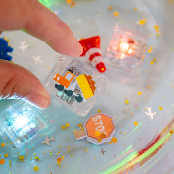 Awesome Autos Light-Up Cubes, pack de 6 cubes lumineux pour le bain