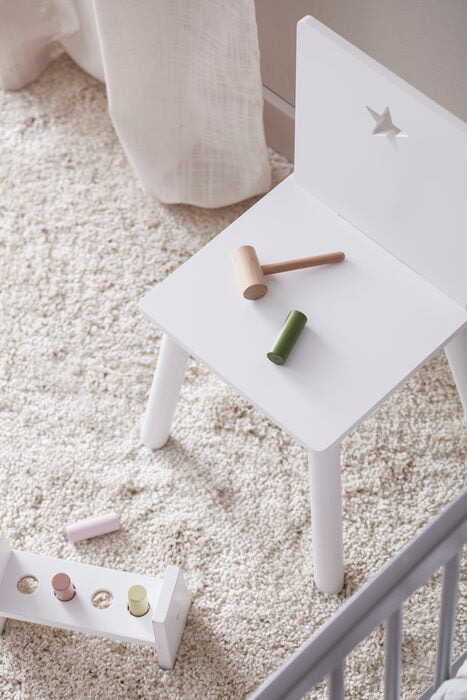 Chaise blanche STAR