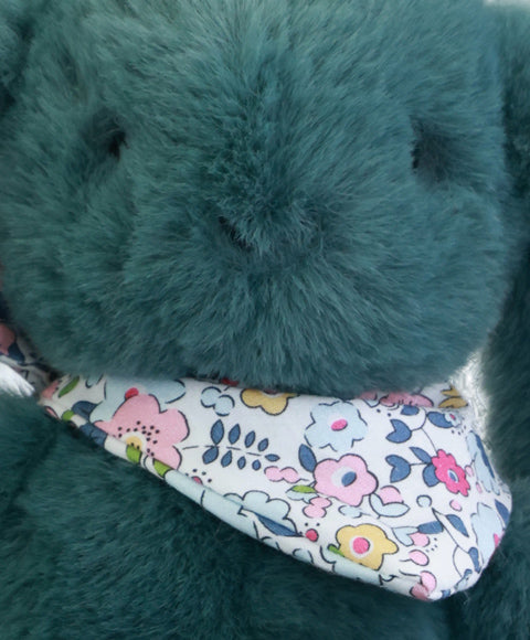 Peluche Lapin Fleurette eucalyptus 25 cm – tout doux dès la naissance