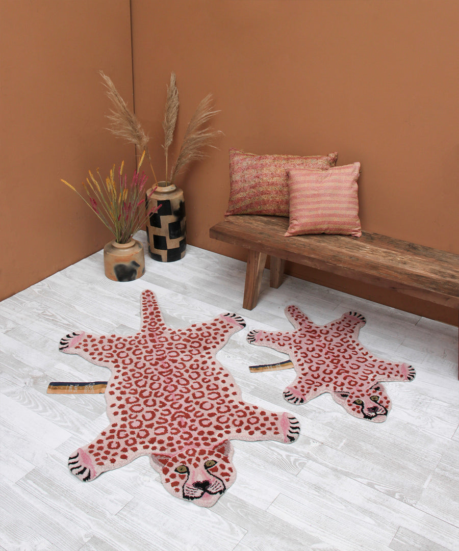 Pinky Leopard Rug Large