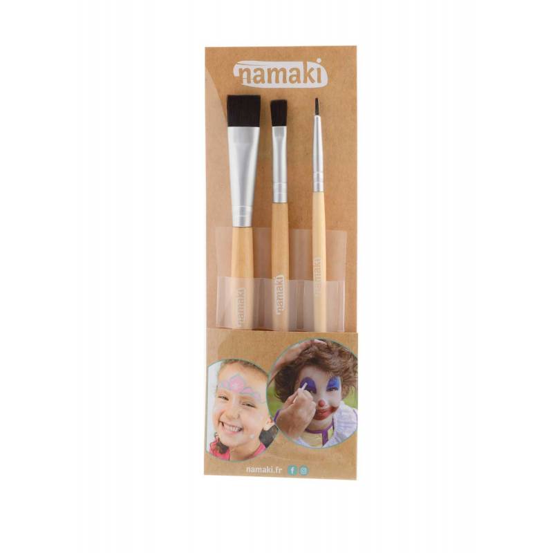 Set of 3 makeup brushes