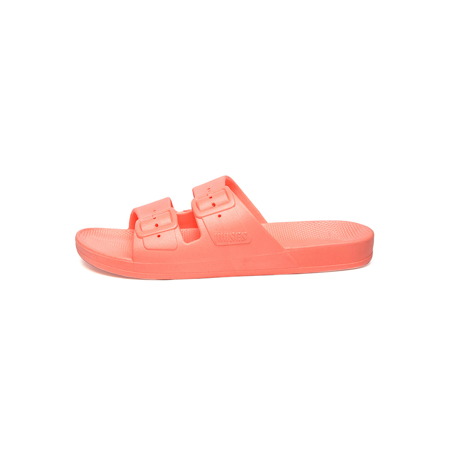 Slippers Freedom Moses Capri