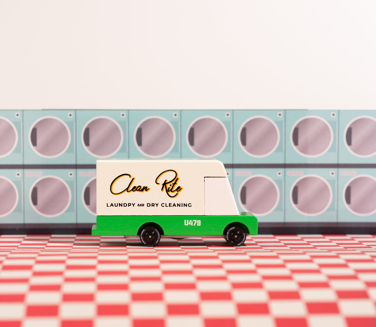 Jouet en bois - Laundry Van - voiture - Candylab