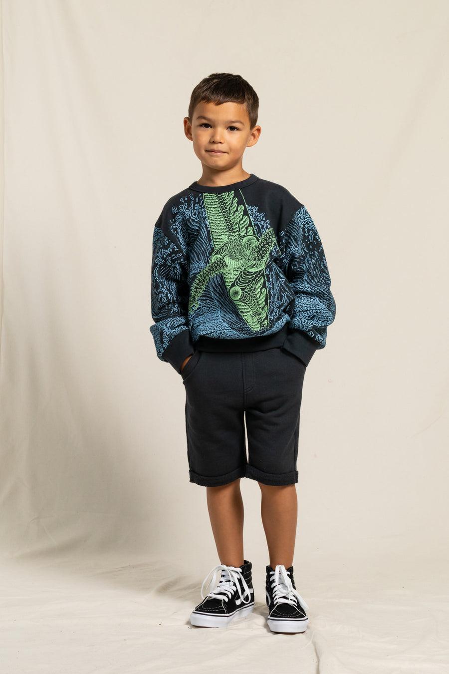 Finger in the Nose - Shorts - NEW GROUNDED Ash Black - Bermuda Shorts