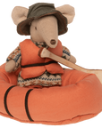 Rubber boat, Mouse